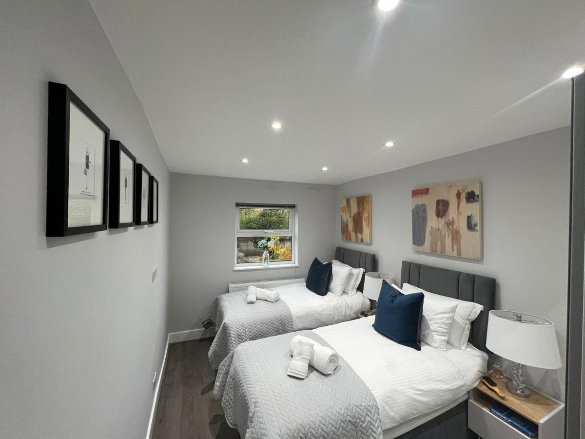 Aisiki Apartments At Stanhope Road, North Finchley, Airconditioned Multiple 2 Or 3-Bedroom, Pet-Friendly Duplex Flats, King Or Twin Beds, Airconditioned & Free Wi-Fi Buitenkant foto