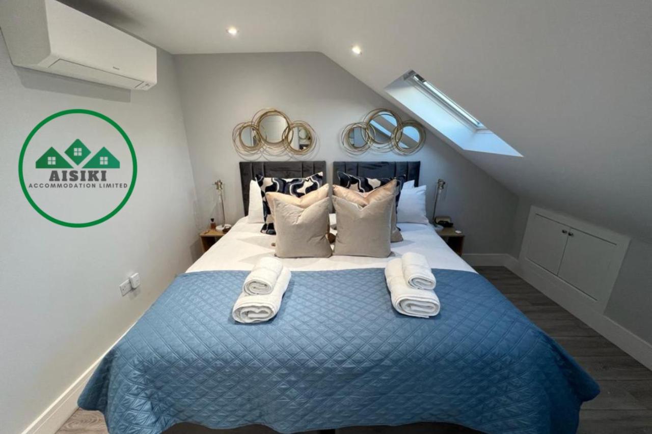Aisiki Apartments At Stanhope Road, North Finchley, Airconditioned Multiple 2 Or 3-Bedroom, Pet-Friendly Duplex Flats, King Or Twin Beds, Airconditioned & Free Wi-Fi Buitenkant foto