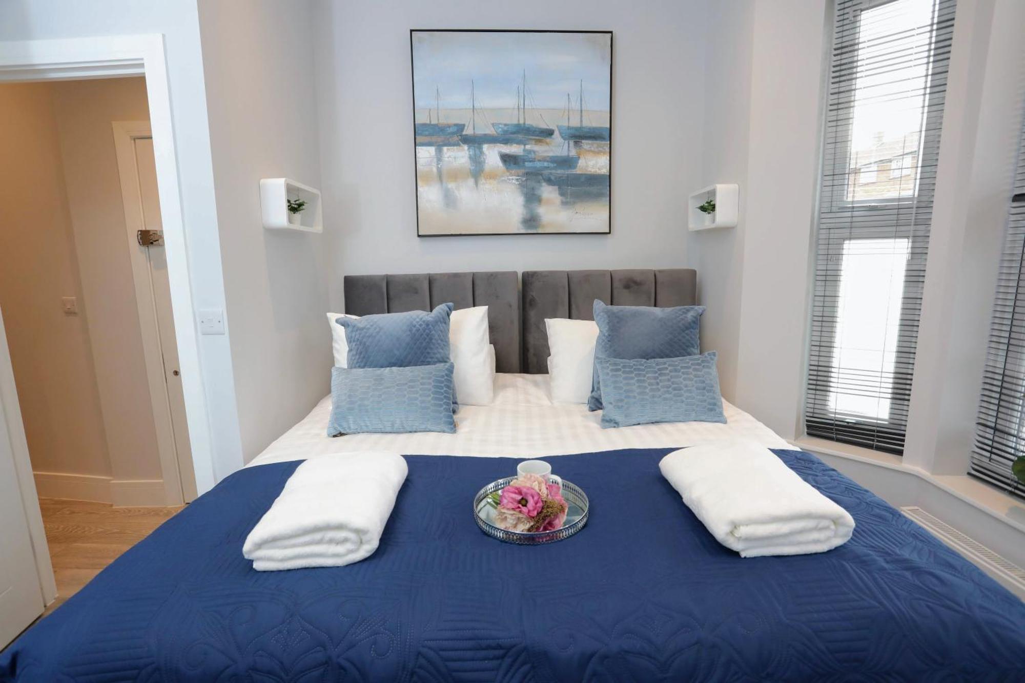 Aisiki Apartments At Stanhope Road, North Finchley, Airconditioned Multiple 2 Or 3-Bedroom, Pet-Friendly Duplex Flats, King Or Twin Beds, Airconditioned & Free Wi-Fi Buitenkant foto