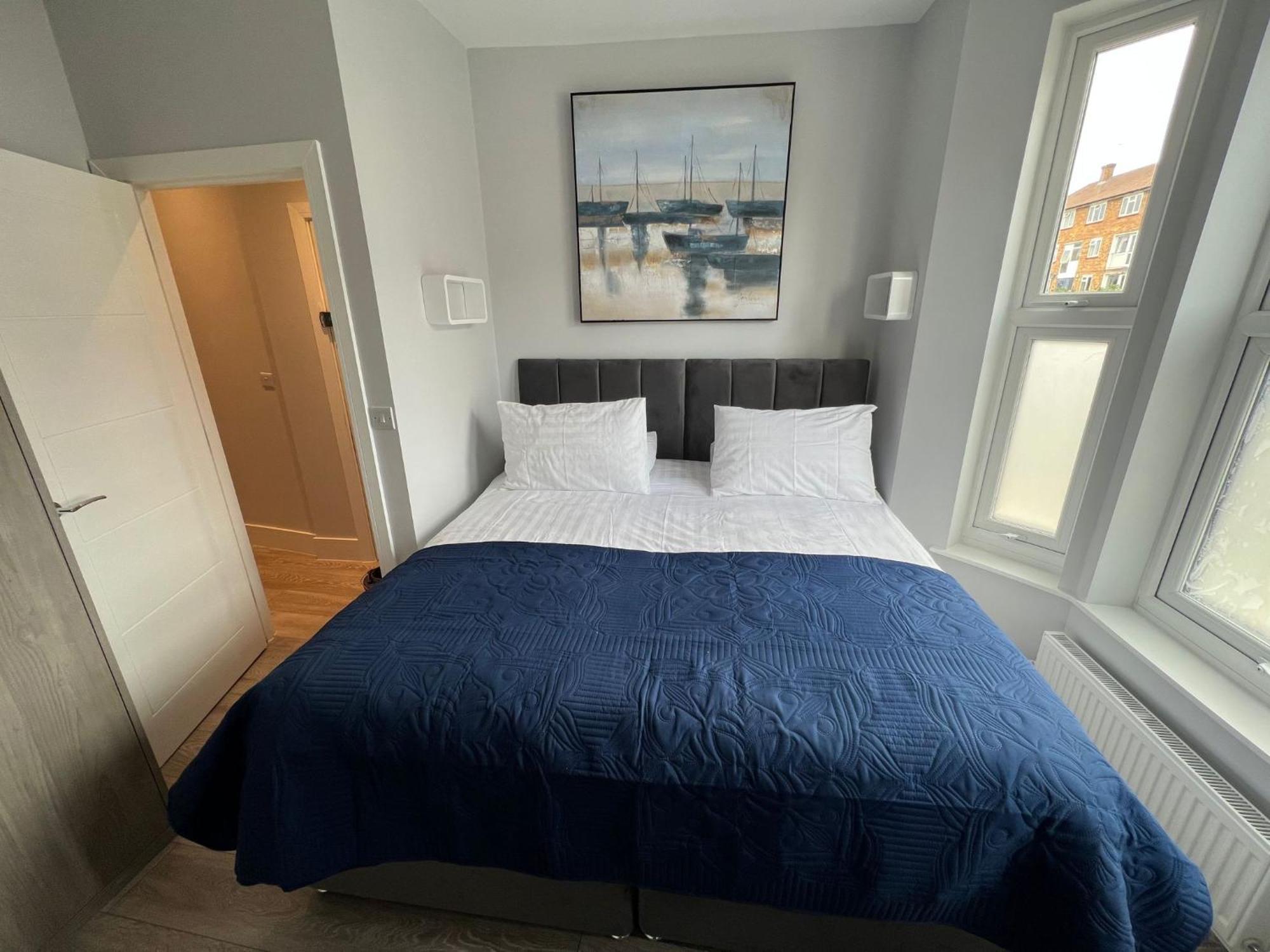 Aisiki Apartments At Stanhope Road, North Finchley, Airconditioned Multiple 2 Or 3-Bedroom, Pet-Friendly Duplex Flats, King Or Twin Beds, Airconditioned & Free Wi-Fi Buitenkant foto